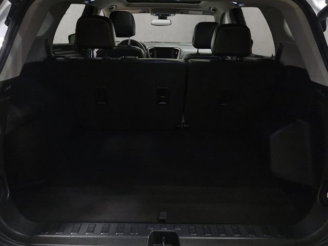 Used 2023 GMC Terrain AT4 w/ Tech Package AWD/4WD image 23