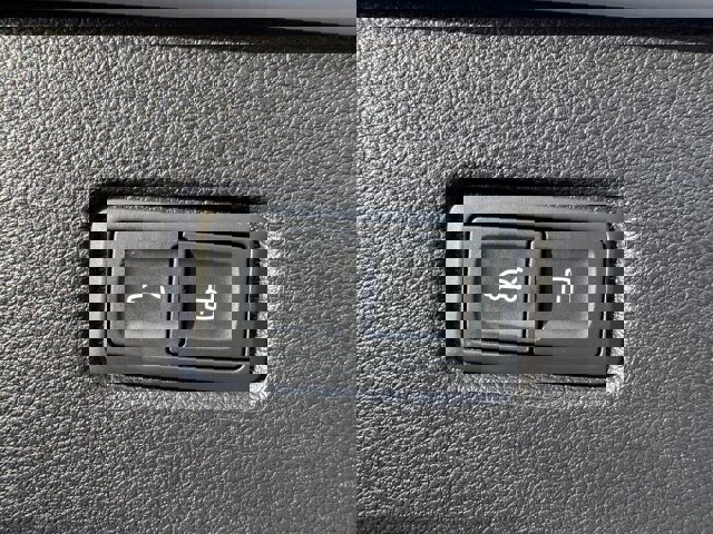 Used 2021 Audi SQ7 Premium Plus w/ Driver Assistance Package image 26