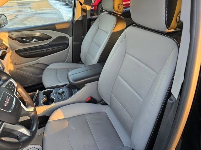 Used 2022 GMC Terrain SLT w/ Infotainment Package II image 22
