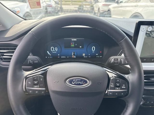 Certified 2024 Ford Escape Platinum image 35