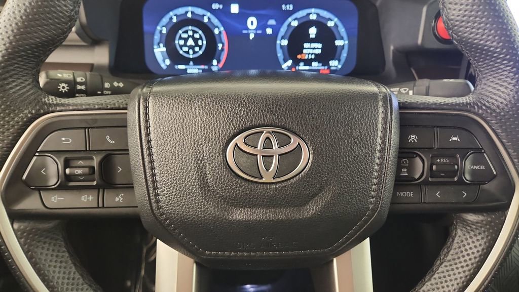 Used 2024 Toyota Tacoma TRD Off-Road AWD/4WD image 12