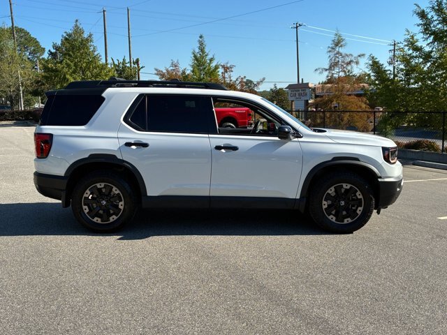 Used 2026 Honda Passport TrailSport Elite image 3