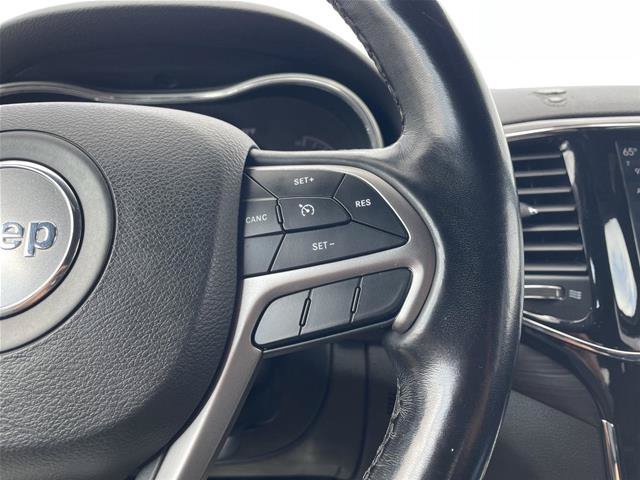 Used 2021 Jeep Grand Cherokee Laredo AWD/4WD image 14