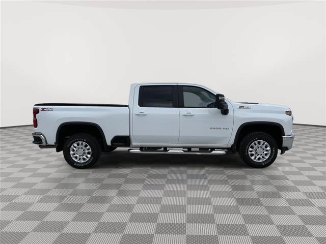 Used 2020 Chevrolet Silverado 2500 LT w/ All Star Edition AWD/4WD image 6