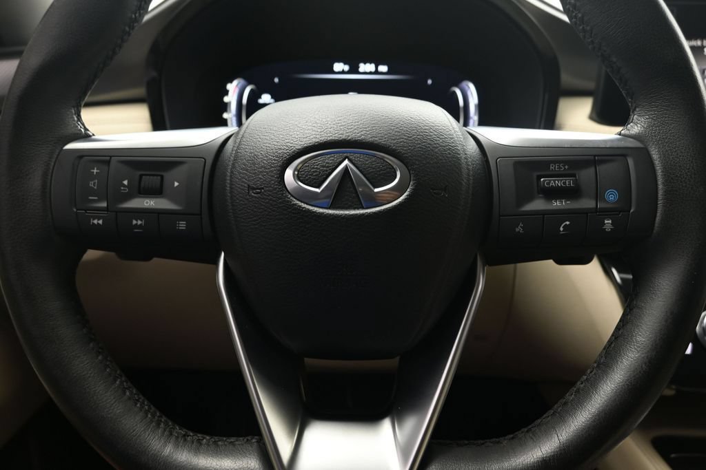 Used 2023 INFINITI QX60 Luxe w/ Performance Audio Package FWD image 27