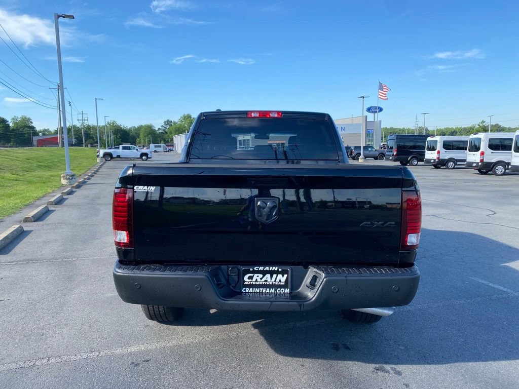 Used 2024 RAM 1500 Warlock AWD/4WD image 5