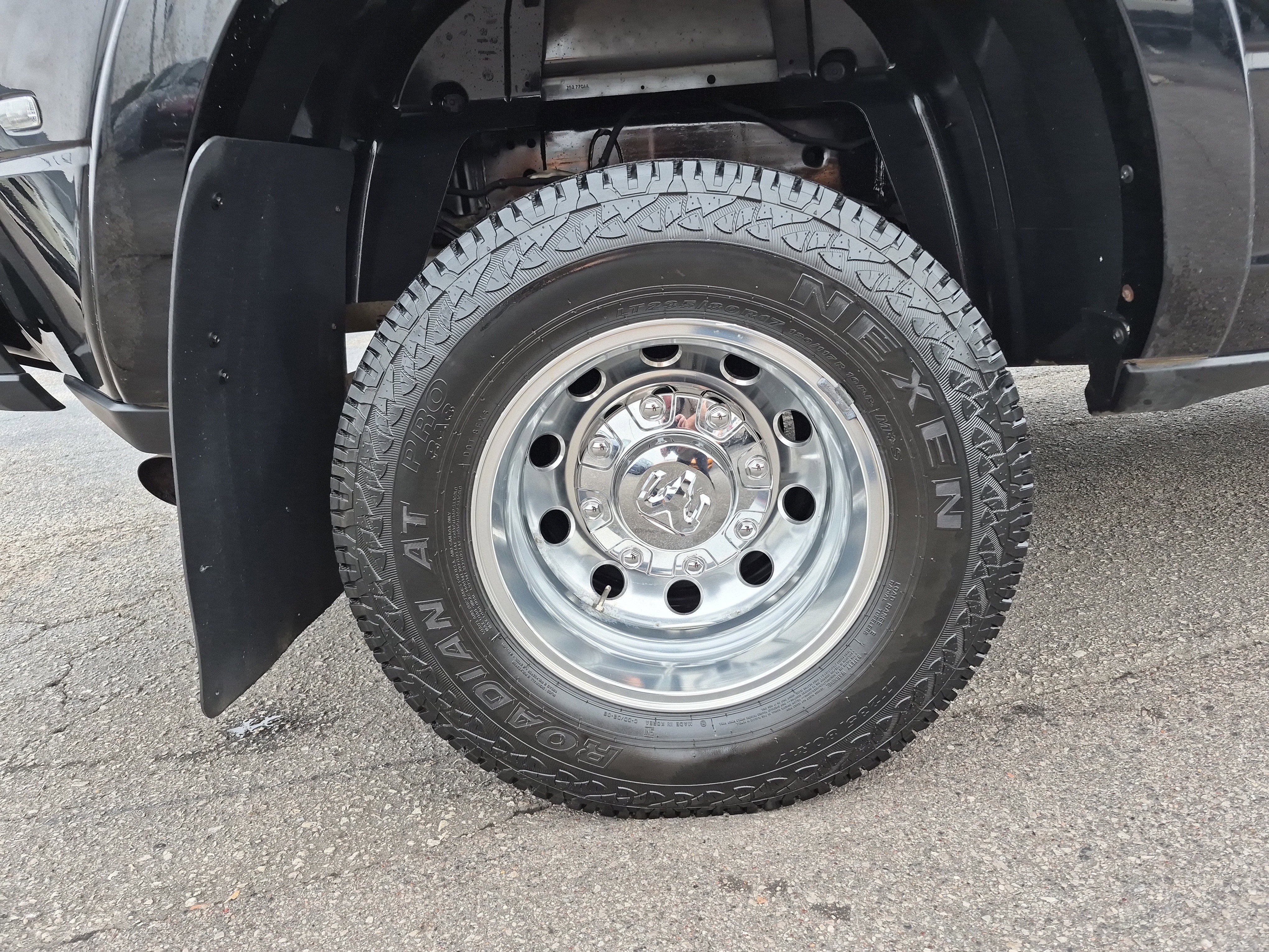 Used 2021 RAM 3500 Limited image 14