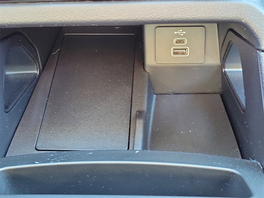 Certified 2025 Ford Ranger XLT w/ Equipment Group 301A High image 28