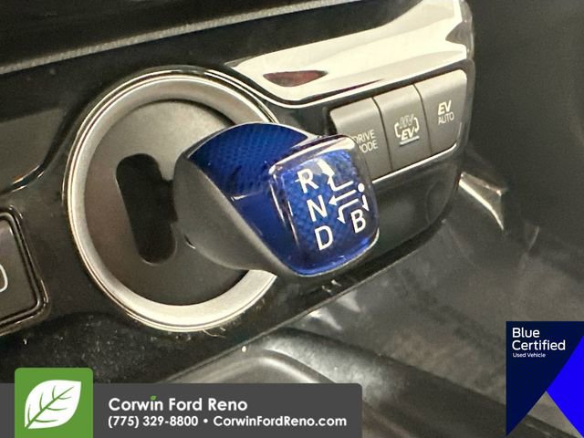 Used 2021 Toyota Prius Prime LE image 19