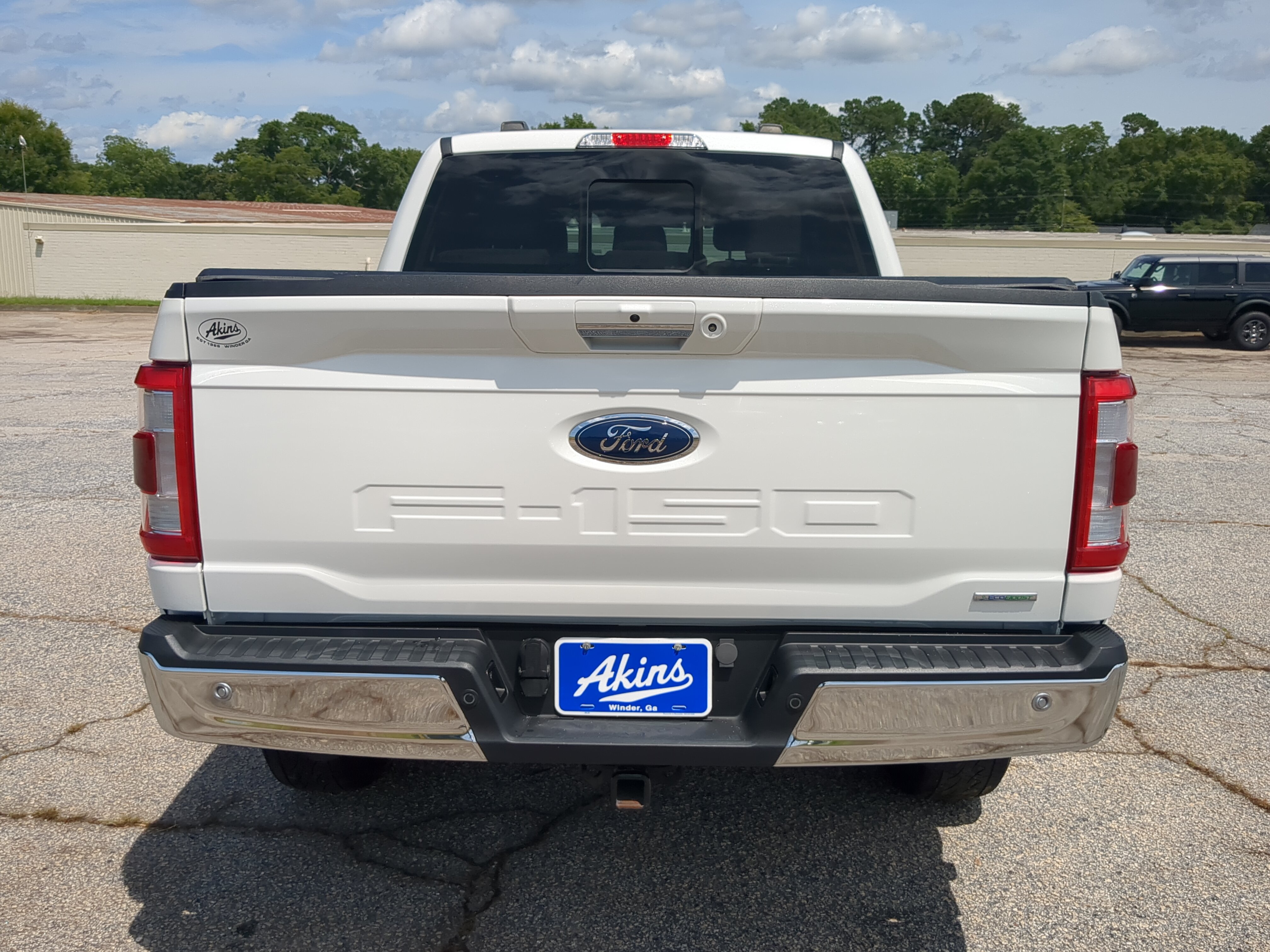 Certified 2023 Ford F150 Lariat w/ Equipment Group 502A High AWD/4WD image 4