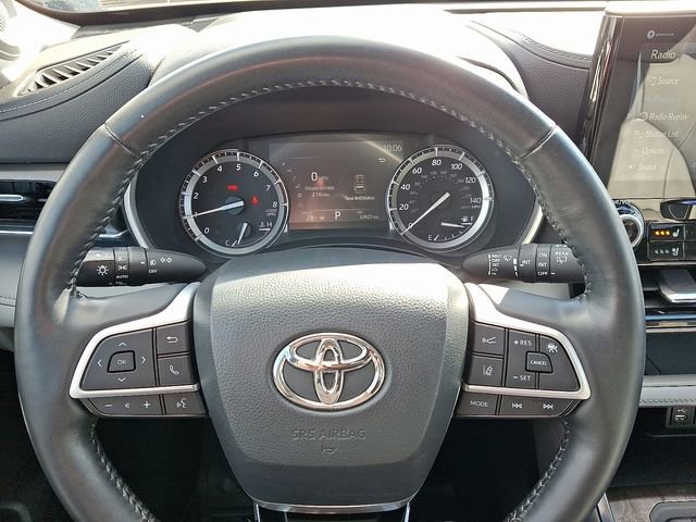 Used 2022 Toyota Highlander Limited w/ Protection Package #3 (TMS) image 21
