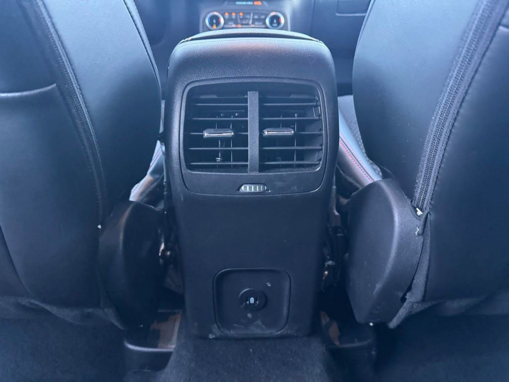 Certified 2025 Ford Escape ST-Line AWD/4WD image 26
