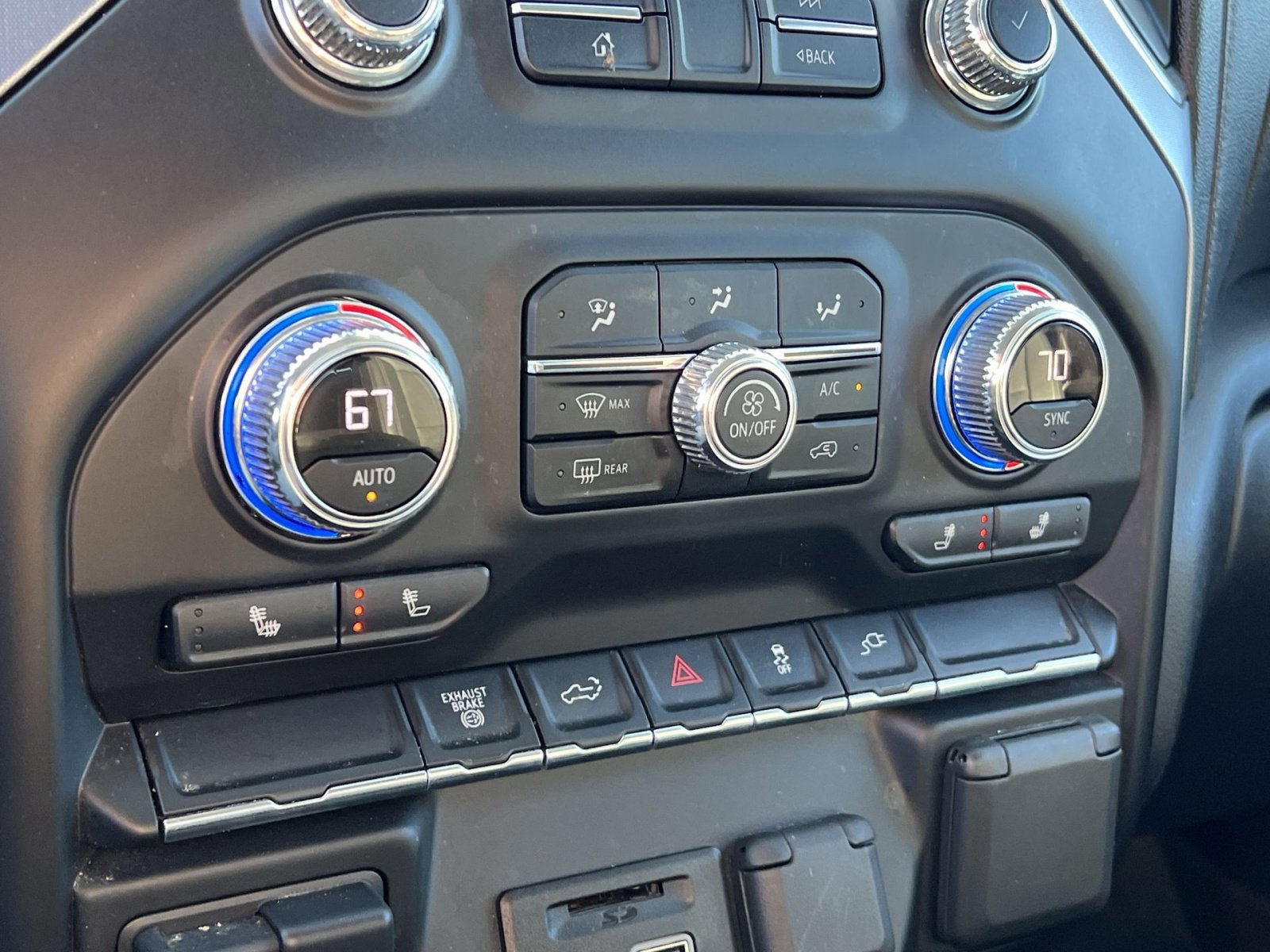 Used 2020 GMC Sierra 2500 SLT image 20