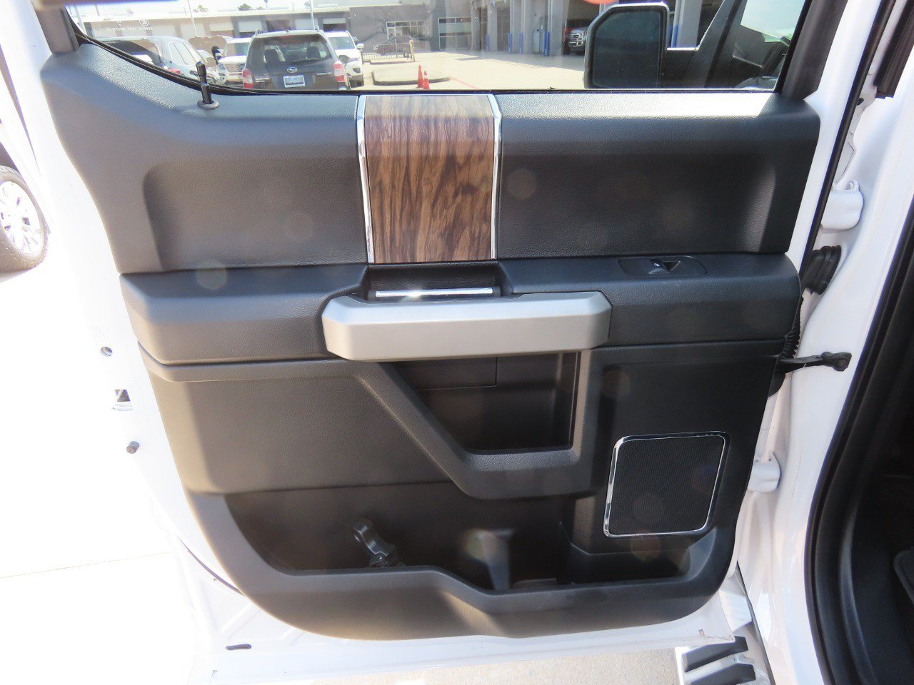 Certified 2018 Ford F150 Lariat w/ Equipment Group 502A Luxury RWD image 20