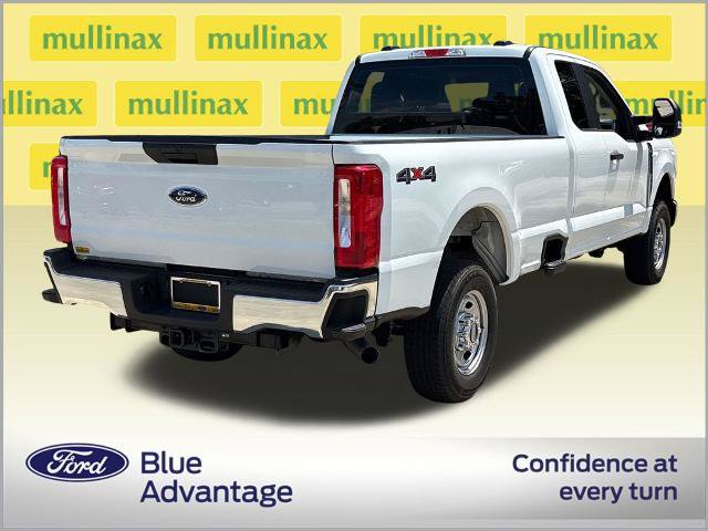 Certified 2025 Ford F250 XL w/ XL Chrome Package AWD/4WD image 4