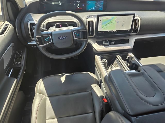 Certified 2025 Ford Expedition Active AWD/4WD image 14