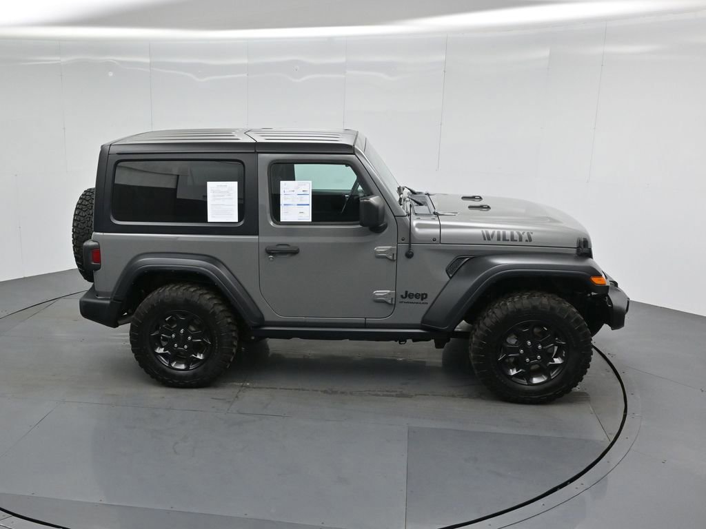 Used 2023 Jeep Wrangler Willys image 11