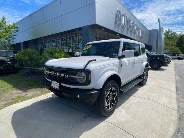 Certified 2025 Ford Bronco Outer Banks AWD/4WD image 4