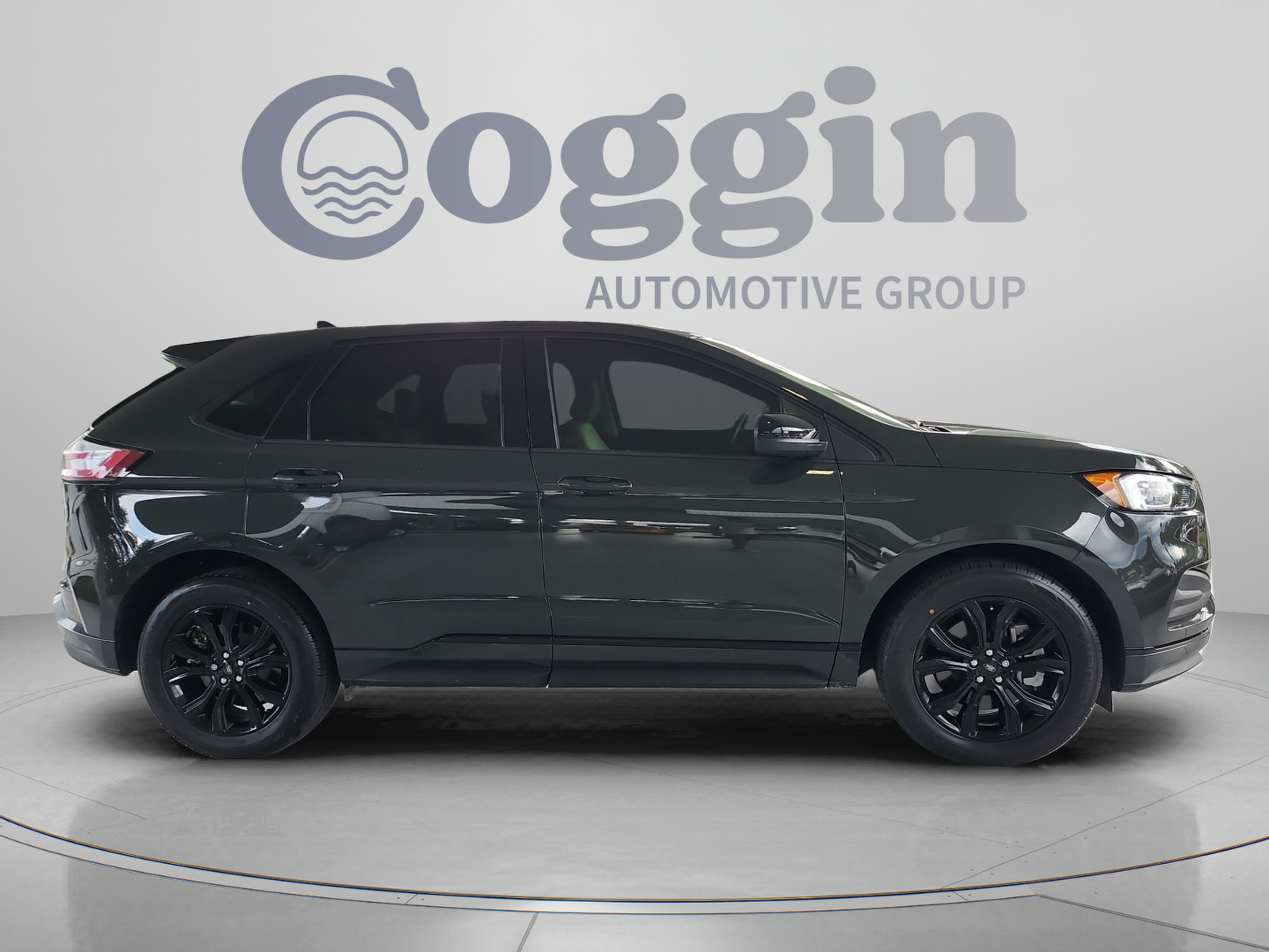 Certified 2024 Ford Edge SE w/ Black Appearance Package AWD/4WD image 6