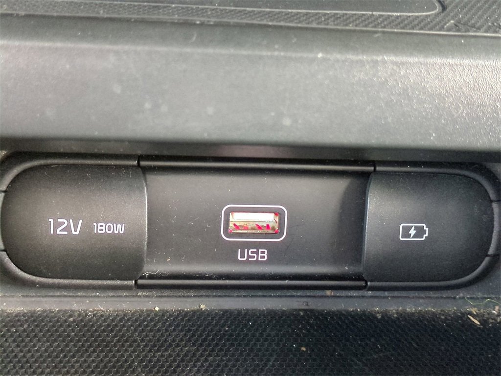 Used 2020 Kia Soul EX image 21