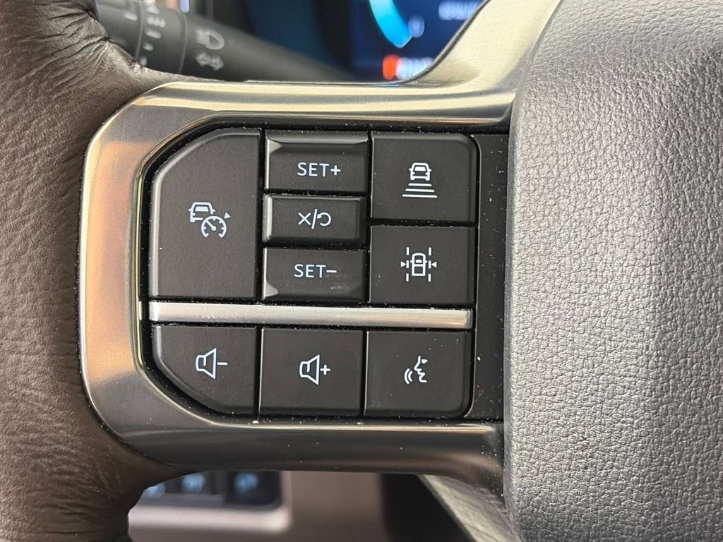 Certified 2025 Ford F350 King Ranch image 17