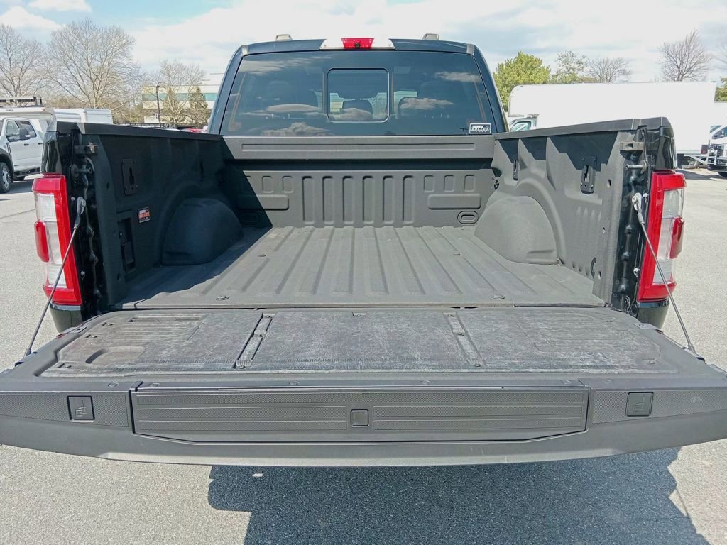 Certified 2022 Ford F150 Platinum w/ Equipment Group 701A High image 10