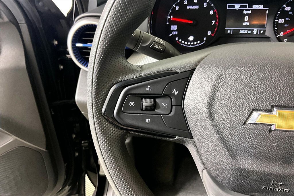 Used 2025 Chevrolet Trax LS FWD image 14