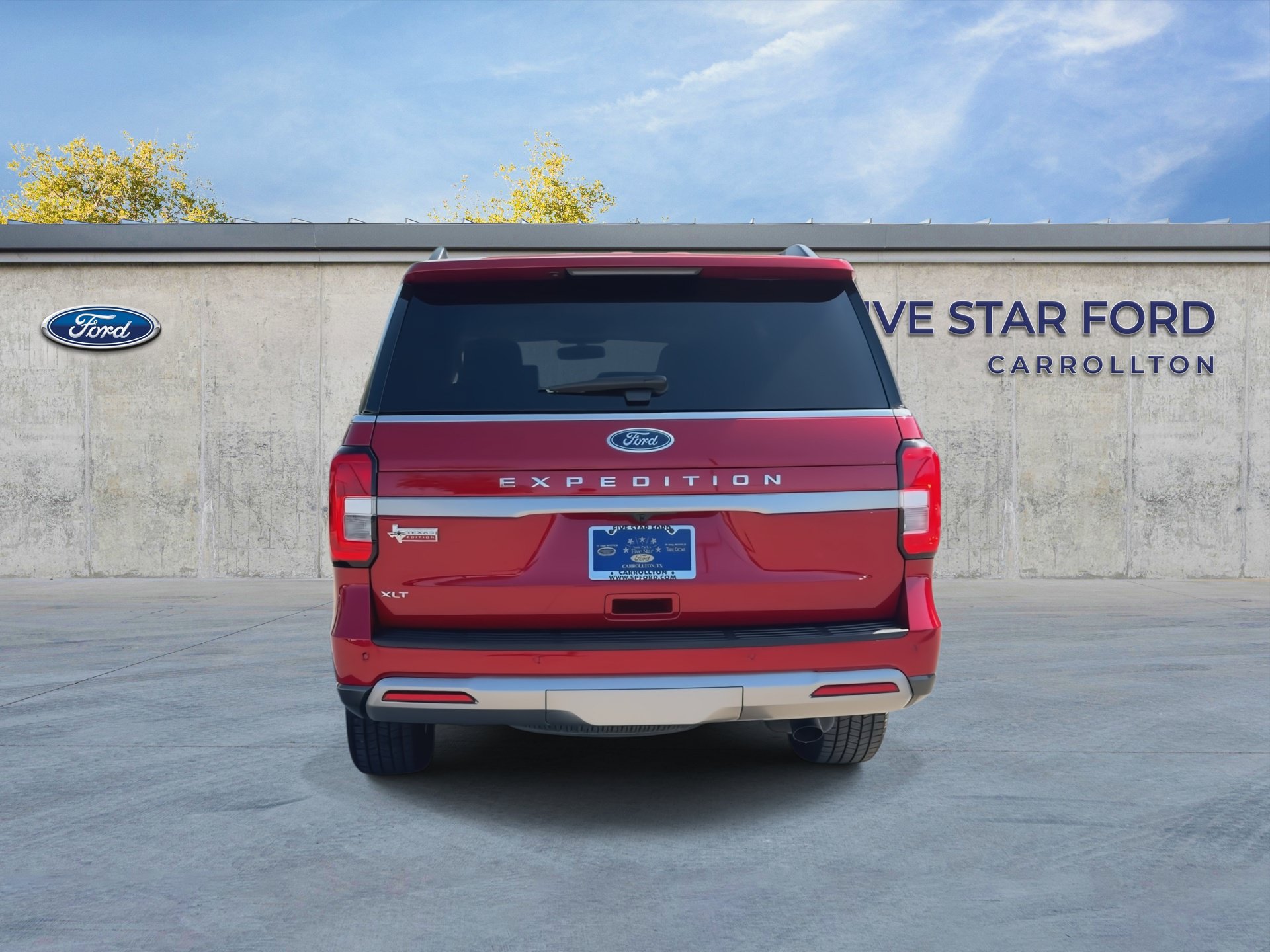 Certified 2022 Ford Expedition XLT RWD image 7