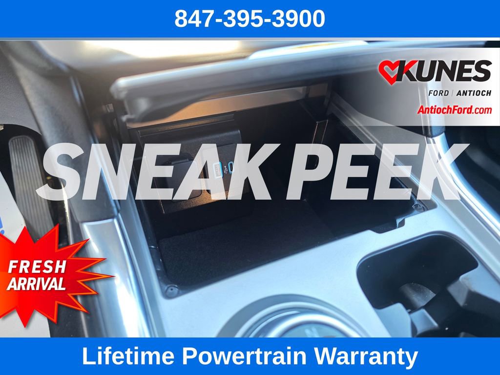 Certified 2022 Ford Explorer XLT w/ Equipment Group 202A AWD/4WD image 46