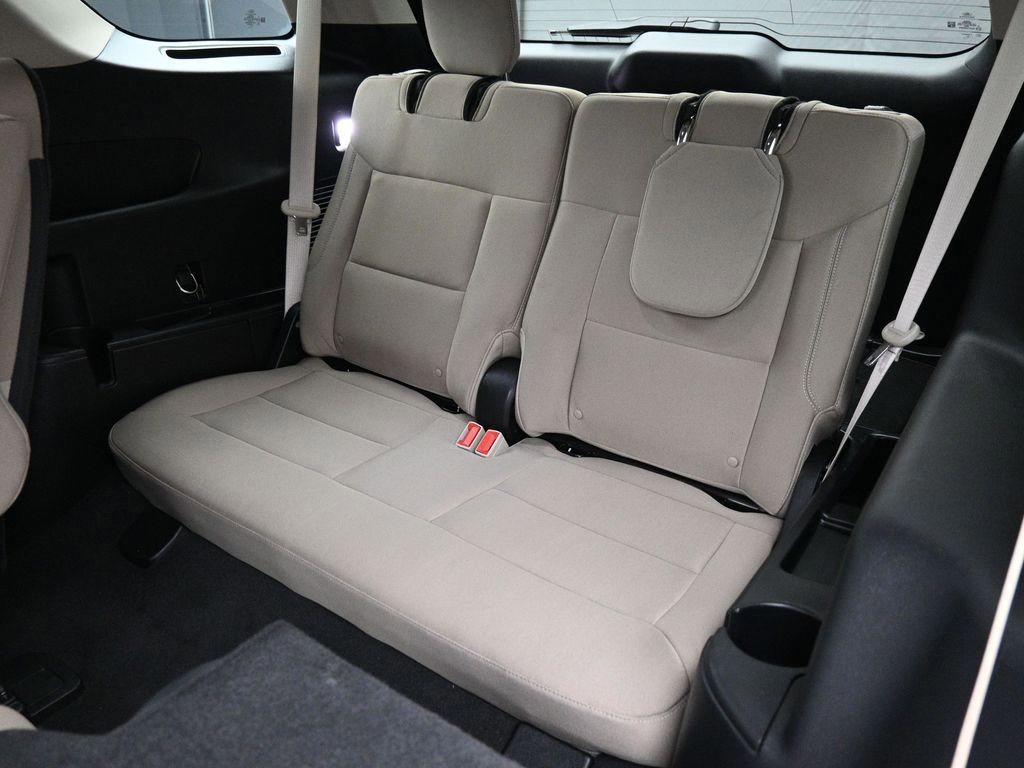 Certified 2022 Ford Explorer XLT image 47