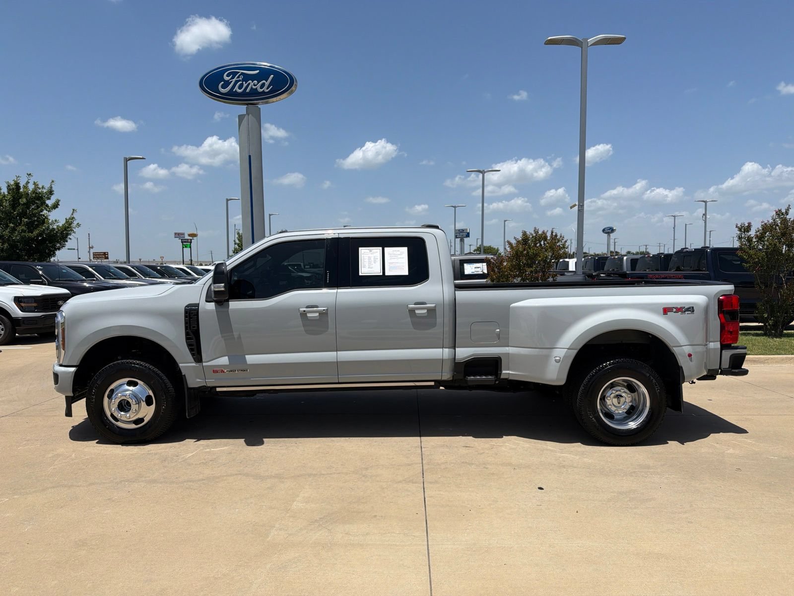 Certified 2026 Ford F350 Platinum AWD/4WD image 2