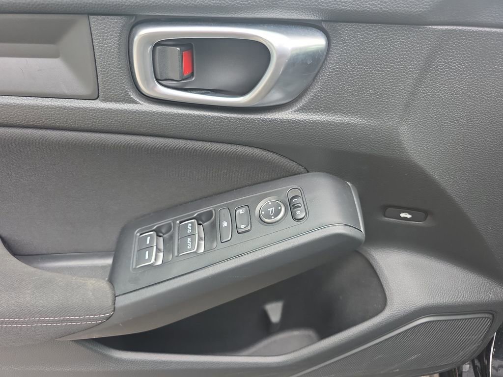 Used 2023 Honda Civic Sport image 13