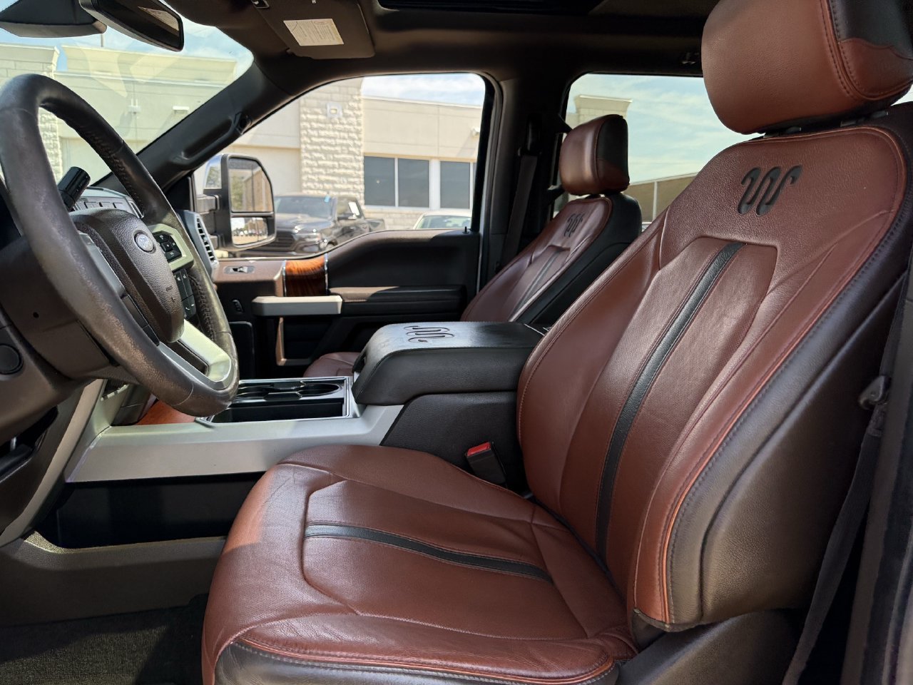 Certified 2018 Ford F250 King Ranch w/ King Ranch Ultimate Package AWD/4WD image 23