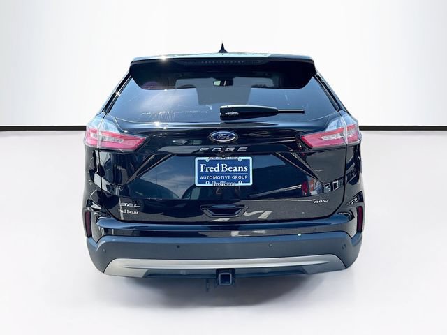 Certified 2022 Ford Edge SEL w/ Convenience Package AWD/4WD image 9