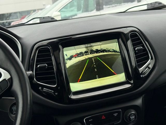 Used 2019 Jeep Compass Limited w/ Safety & Security Group image 5