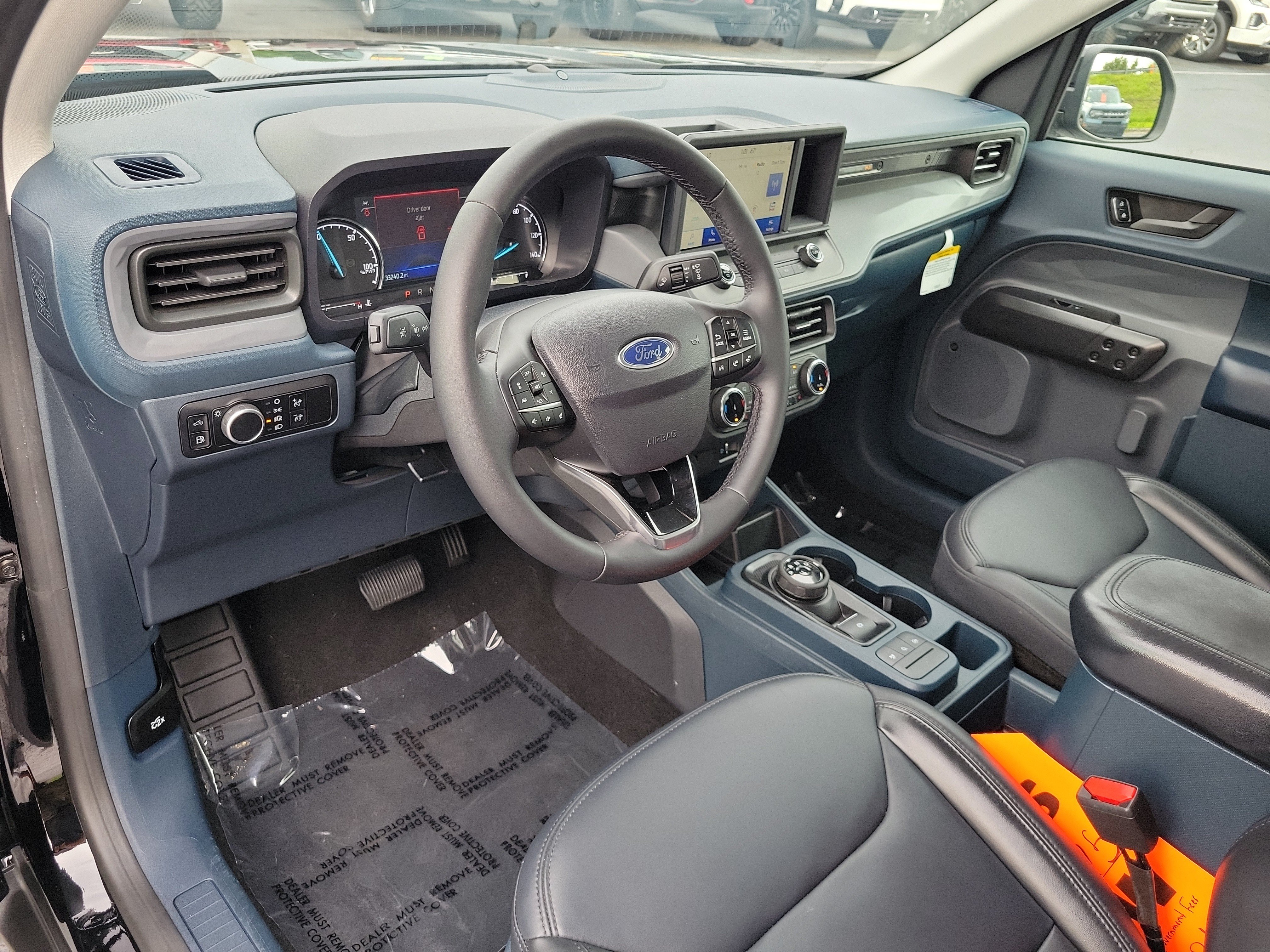 Certified 2024 Ford Maverick Lariat w/ Black Appearance Package FWD image 18