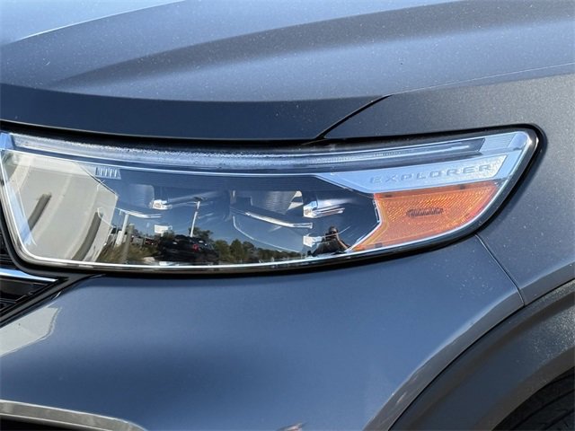 Certified 2023 Ford Explorer XLT w/ Class IV Trailer Tow Package image 26