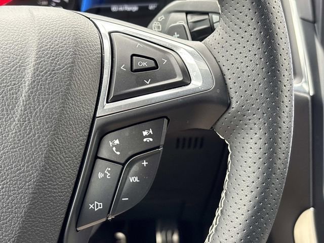 Certified 2024 Ford Edge ST w/ Equipment Group 401A image 33