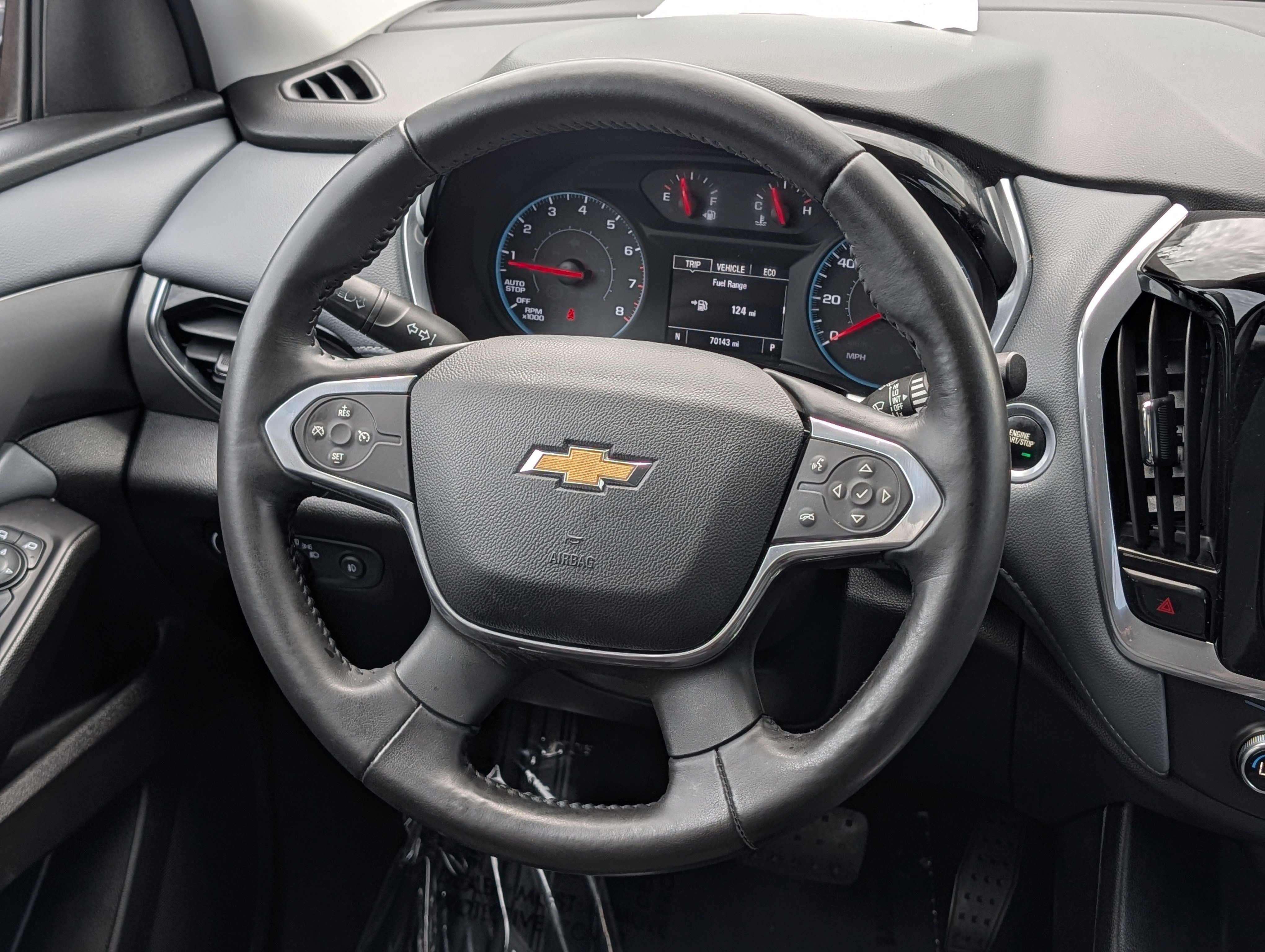 Used 2020 Chevrolet Traverse LT FWD image 17