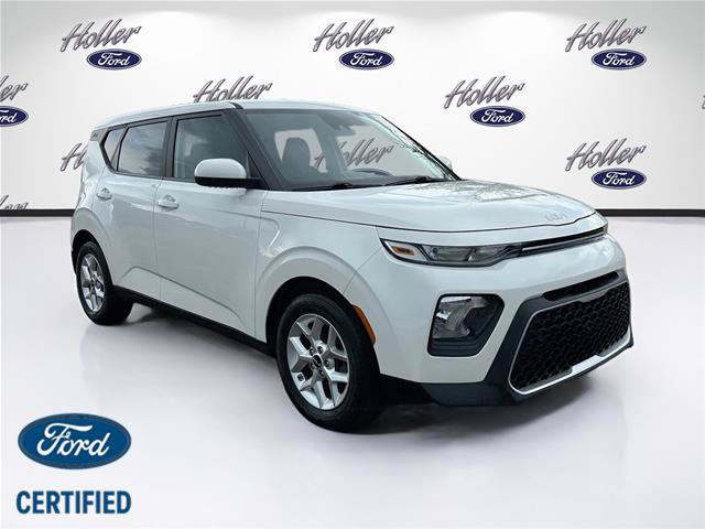 Used 2022 Kia Soul LX w/ Technology Package