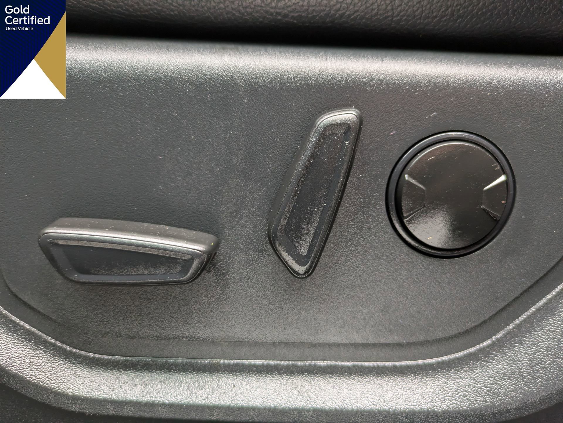 Certified 2022 Ford F250 Lariat w/ Black Appearance Package image 24