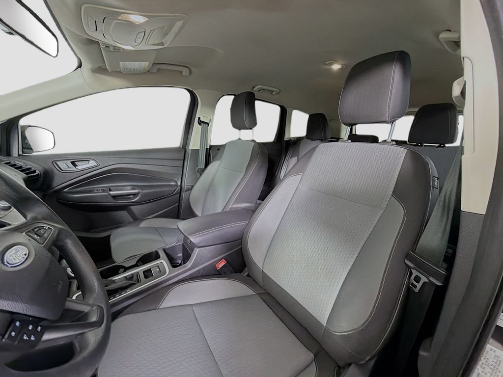 Certified 2019 Ford Escape SE FWD image 14