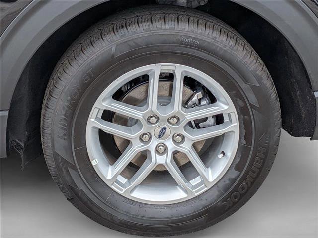 Certified 2026 Ford Explorer Active w/ Active Comfort Package RWD image 24