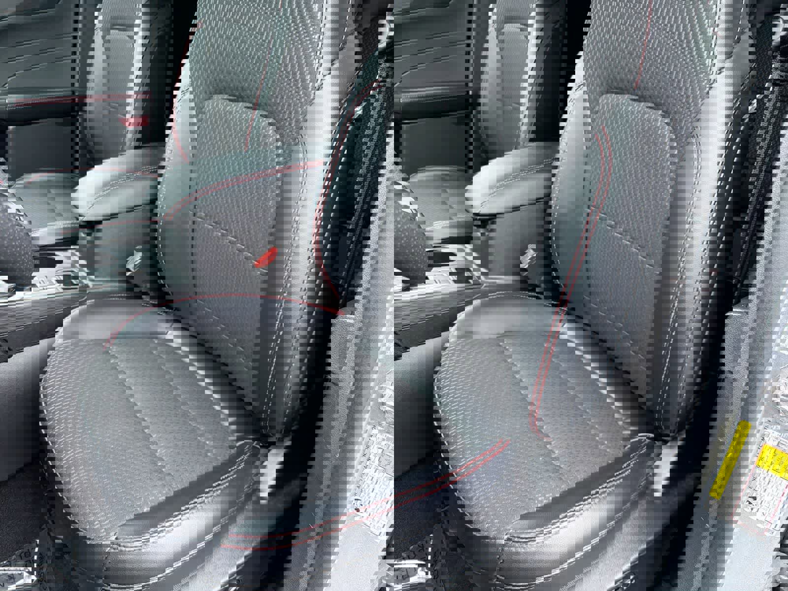 Certified 2023 Ford Escape ST-Line w/ Tech Pack #1 image 17