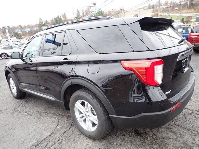 Certified 2023 Ford Explorer XLT AWD/4WD image 5