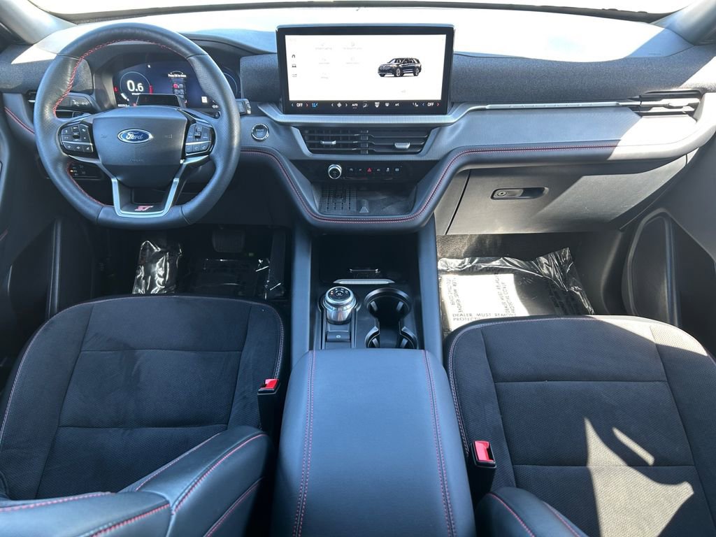 Certified 2025 Ford Explorer ST AWD/4WD image 11
