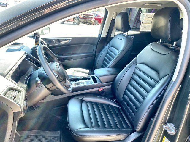 Certified 2024 Ford Edge SEL w/ Convenience Package AWD/4WD image 14