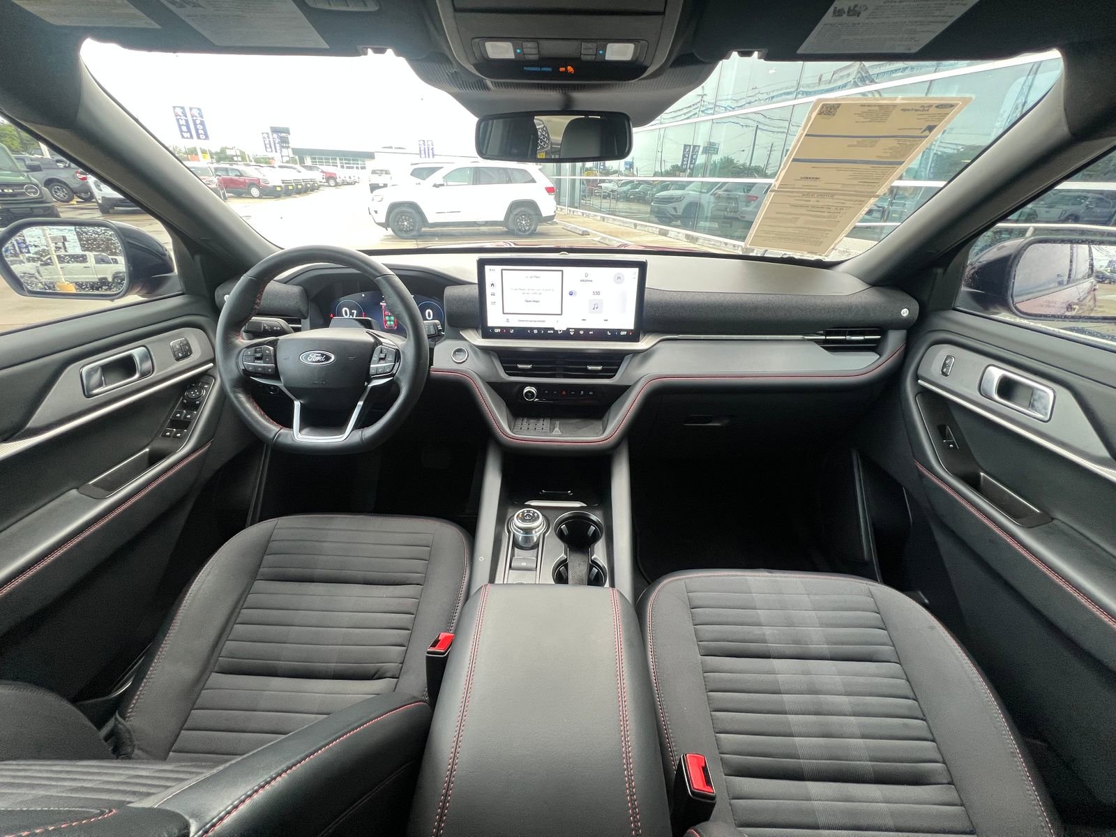 Certified 2025 Ford Explorer ST-Line w/ Premium Package RWD image 19