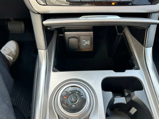 Certified 2023 Ford Explorer XLT w/ Equipment Group 202A AWD/4WD image 74