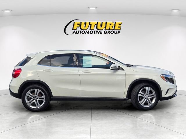Used 2017 Mercedes-Benz GLA 250 image 2